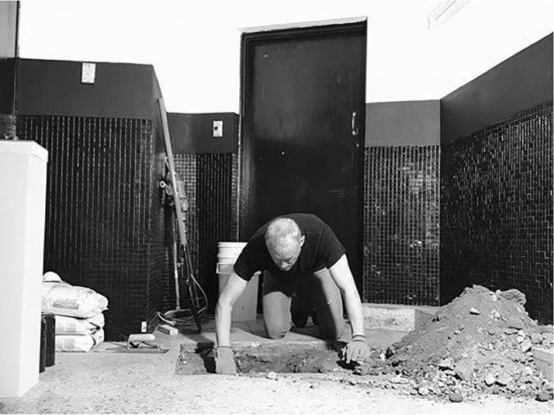 DOUBLE BIND CURATED BY NICK WADDELL DOUBLE BIND CURATED BY NICK WADDELL